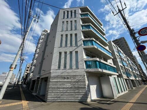 センティール札幌北 5階建