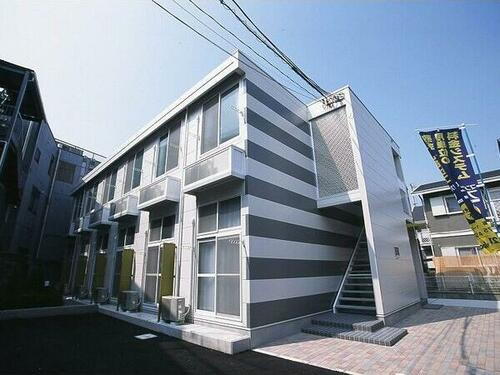 兵庫県尼崎市稲葉荘１丁目 2階建