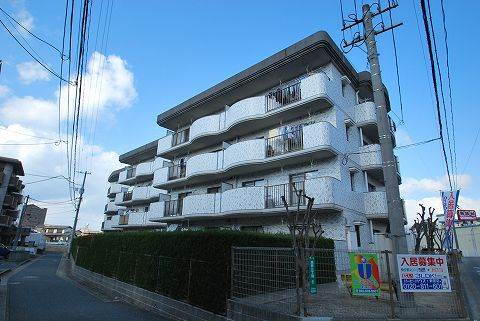 福岡県福岡市東区唐原３丁目 4階建