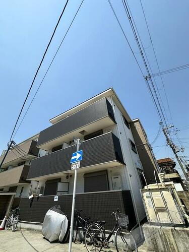 大阪府高石市羽衣１丁目 築8年11ヶ月 3階建
