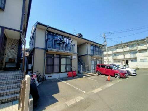 ラヴィアンローズ 2階建