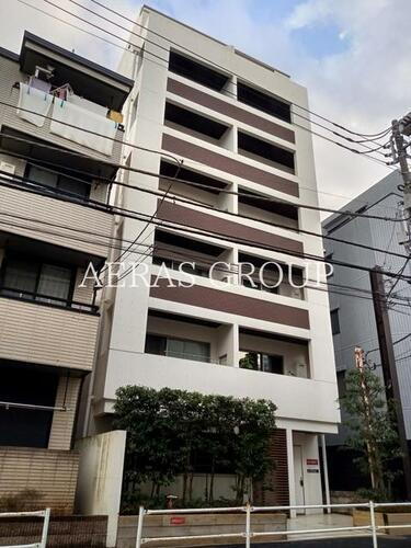 ミリアレジデンス北新宿 7階建