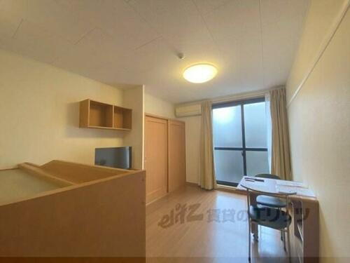 レオパレスバンビーノ