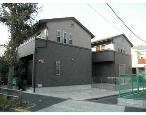 東京都足立区西綾瀬３丁目 テラスハウス