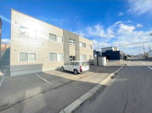 北海道札幌市手稲区西宮の沢三条３丁目 築17年9ヶ月 2階建