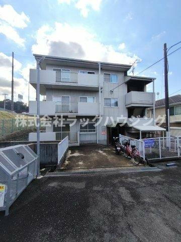 大阪府四條畷市大字岡山 3階建 築39年6ヶ月