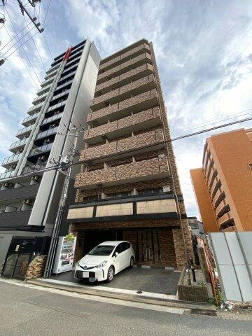兵庫県神戸市兵庫区湊町１丁目 10階建