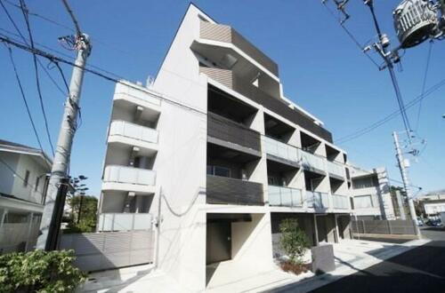 東京都目黒区駒場１丁目 5階建 築10年6ヶ月