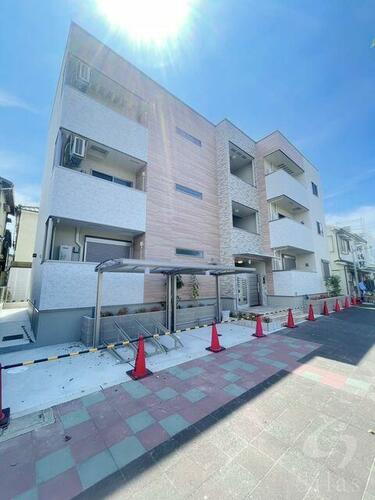 大阪府堺市堺区出島町１丁 3階建 築1年