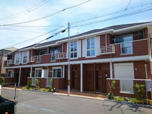 大阪府大東市寺川４丁目 築11年10ヶ月 2階建