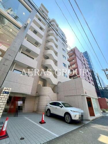 タウンハウス南青山 地上10階地下1階建