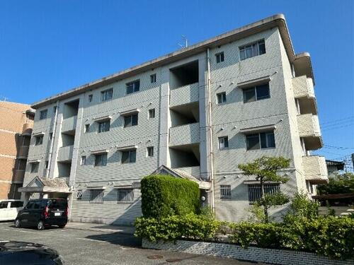 福岡県福岡市東区三苫４丁目 4階建