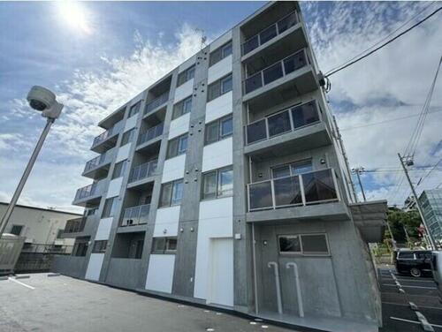 北海道札幌市西区山の手七条７丁目 賃貸マンション