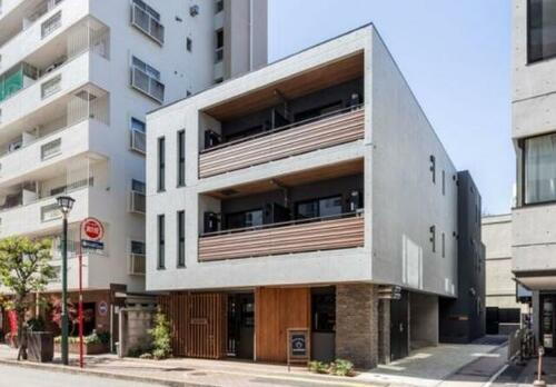 Ｆｏｒｅｓｔａ 3階建