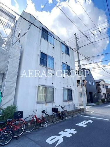 エンブレム早宮 3階建