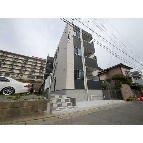 福岡県福岡市東区和白４丁目 3階建 築4年9ヶ月