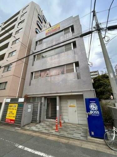 プラーズ松が谷 6階建