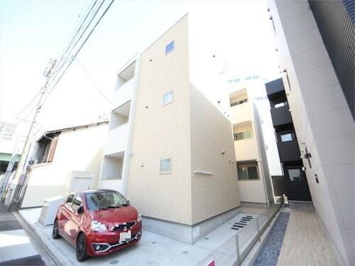 愛知県名古屋市中川区三ツ池町２丁目 3階建 築2年5ヶ月