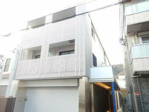 兵庫県神戸市東灘区岡本２丁目 築31年1ヶ月 3階建