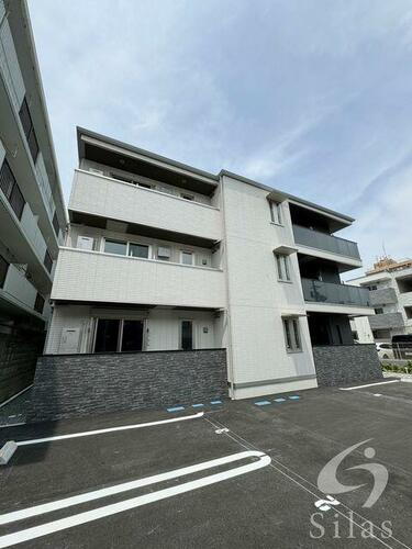 大阪府大阪市住吉区苅田４丁目 築1年8ヶ月 3階建