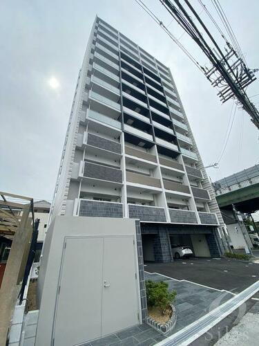 大阪府東大阪市西堤１丁目 築1年8ヶ月 13階建