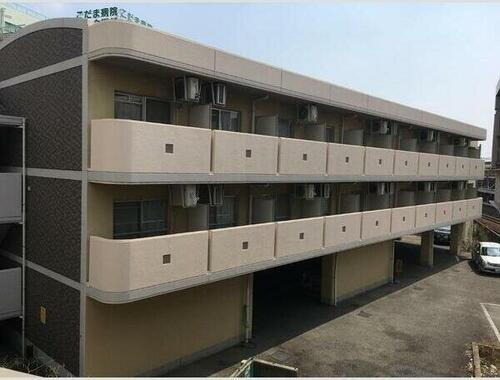 兵庫県宝塚市川面３丁目 3階建