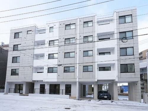 北海道札幌市西区発寒六条１０丁目  5階建