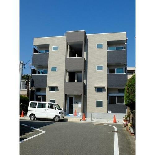 福岡県福岡市東区箱崎４丁目 3階建 築11年9ヶ月