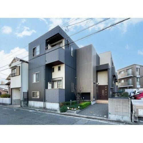 福岡県福岡市西区姪の浜６丁目 2階建 築15年4ヶ月