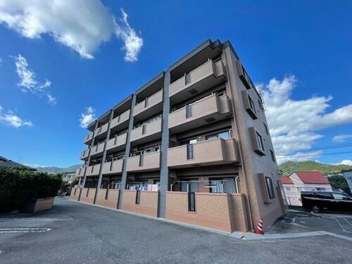 広島県呉市焼山中央３丁目 賃貸マンション