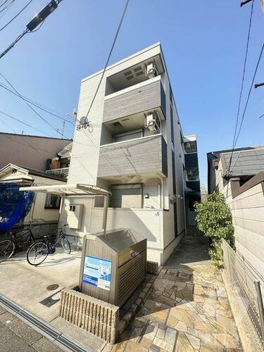 大阪府大阪市東住吉区鷹合１丁目 築11年7ヶ月 3階建