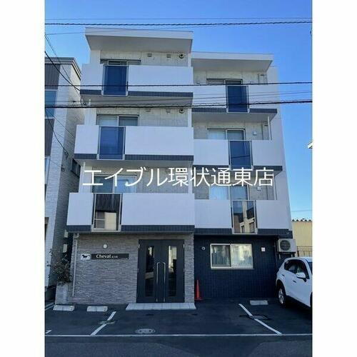 北海道札幌市東区北十条東１７丁目 4階建