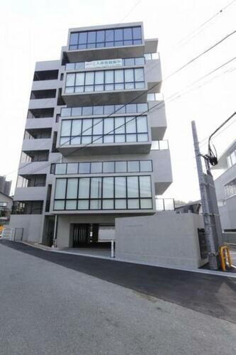 Ｄ・ＴＥＲＲＡＣＥ千早 8階建