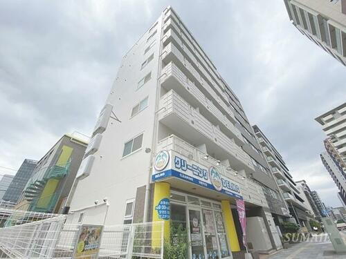 アイビーコート 8階建