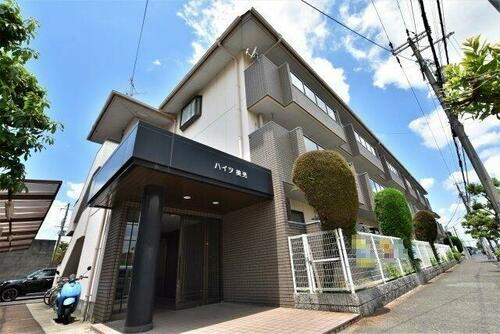 大阪府松原市阿保７丁目 3階建