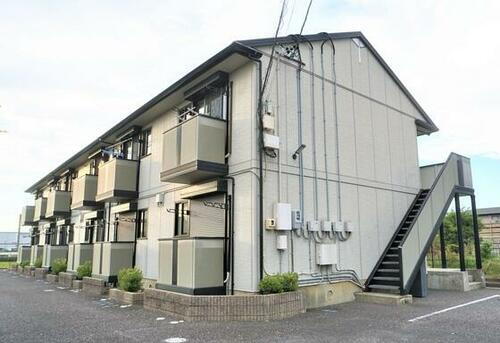 三重県四日市市大字六呂見 賃貸アパート