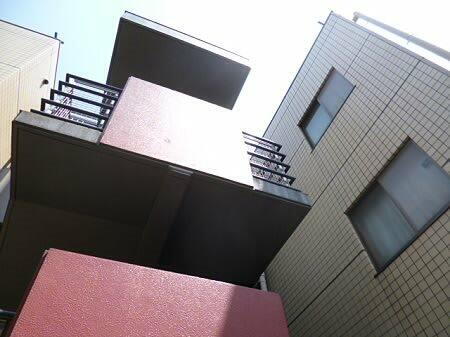東京都杉並区永福４丁目 3階建 築35年3ヶ月