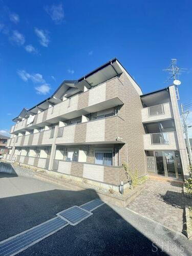 大阪府堺市東区西野 3階建