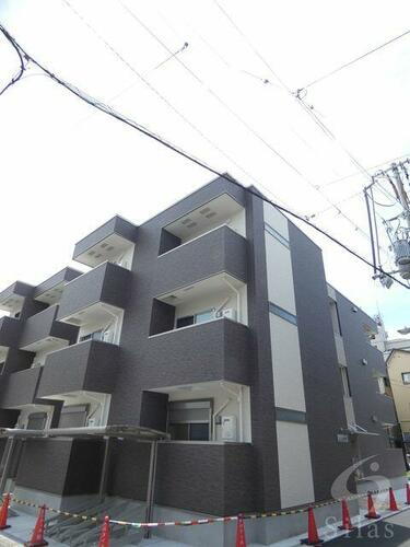 大阪府大阪市東淀川区下新庄５丁目 築5年5ヶ月 3階建