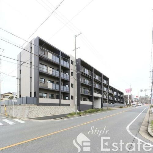 愛知県名古屋市緑区滝ノ水５丁目 賃貸マンション