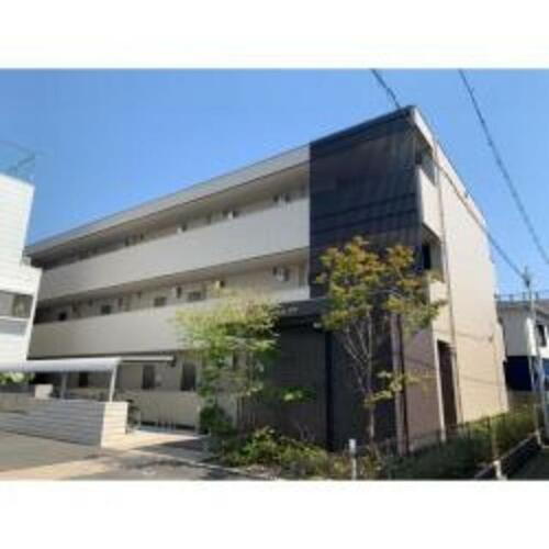 兵庫県尼崎市南塚口町８丁目 3階建