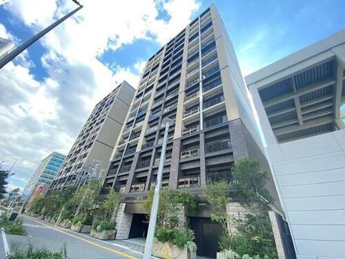 福岡県福岡市東区千早４丁目 15階建