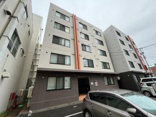 北海道札幌市東区北八条東１丁目 5階建 築12年11ヶ月