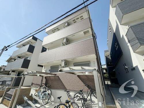 兵庫県西宮市甲子園八番町 3階建 築3年10ヶ月