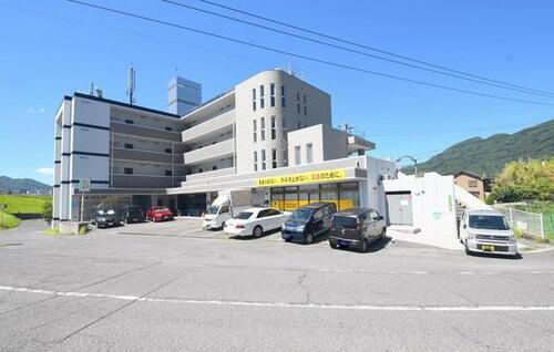 広島県広島市安佐北区深川２丁目 築30年10ヶ月 4階建