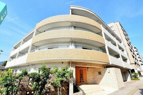 広島県広島市安佐南区中筋１丁目 賃貸マンション