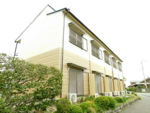 三重県鈴鹿市伊船町 2階建