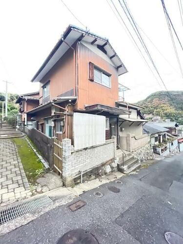 長谷一丁目１７番戸建 2階建
