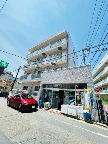 東京都大田区多摩川２丁目 4階建