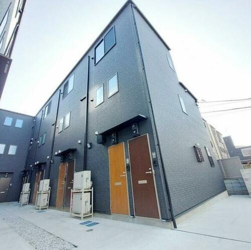 プライムガーデン中馬込 3階建